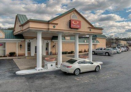 Econo Lodge Inn & Suites למברטון מראה חיצוני תמונה